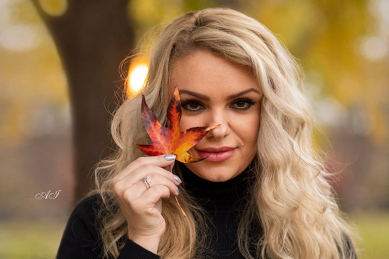 Individual autumn portrait session in Strasbourg