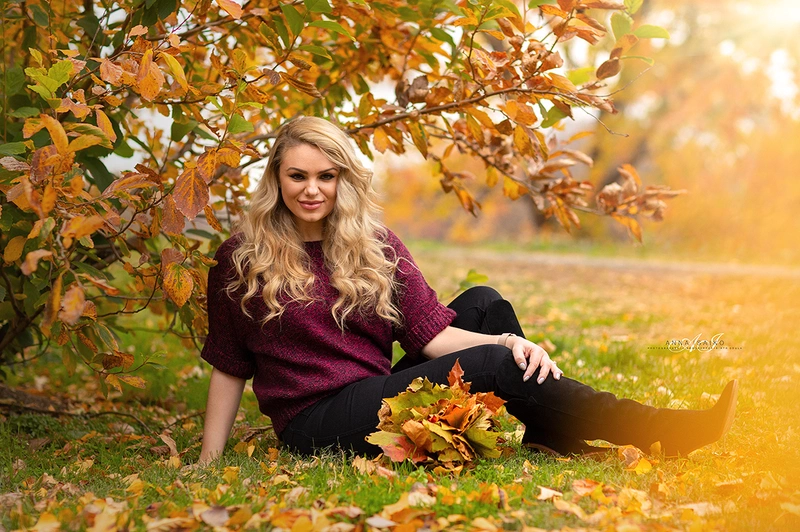 Individual autumn portrait session in Strasbourg